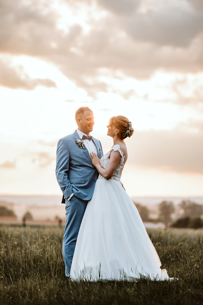 846-brautpaarshooting-sonnenuntergang