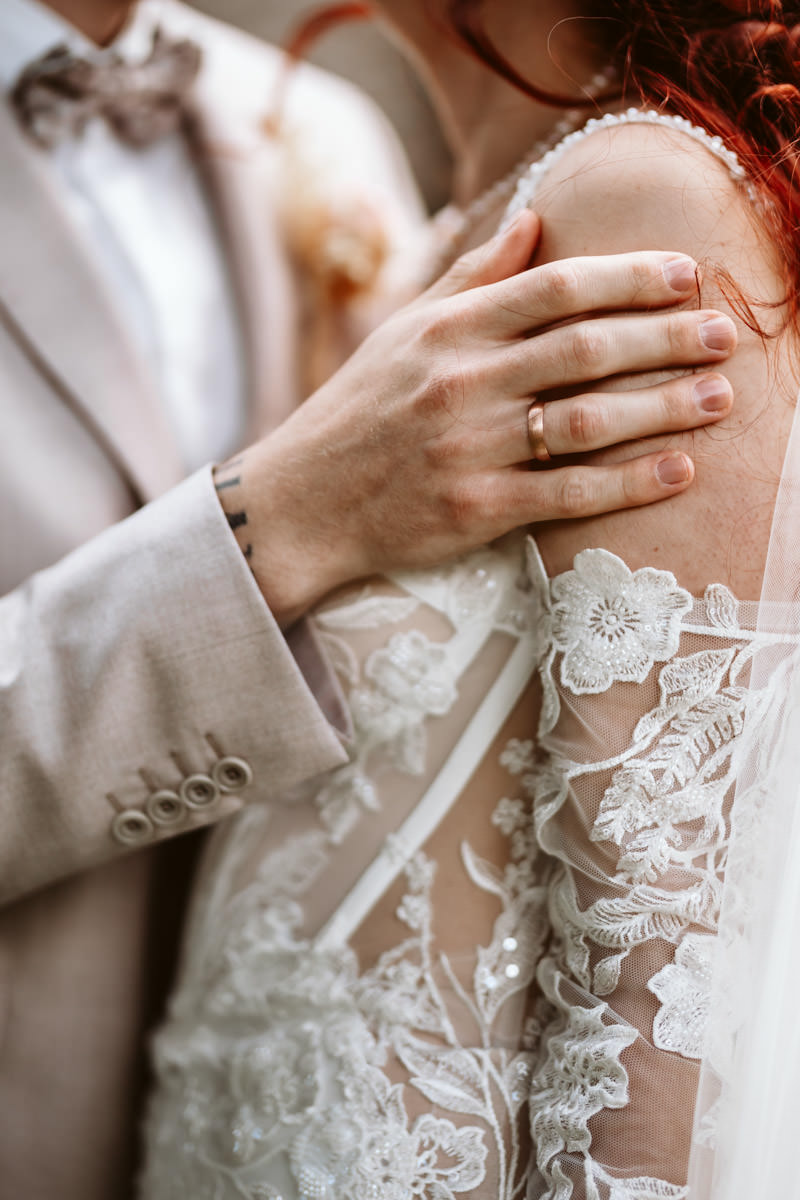 41 ehering-details-brautkleid